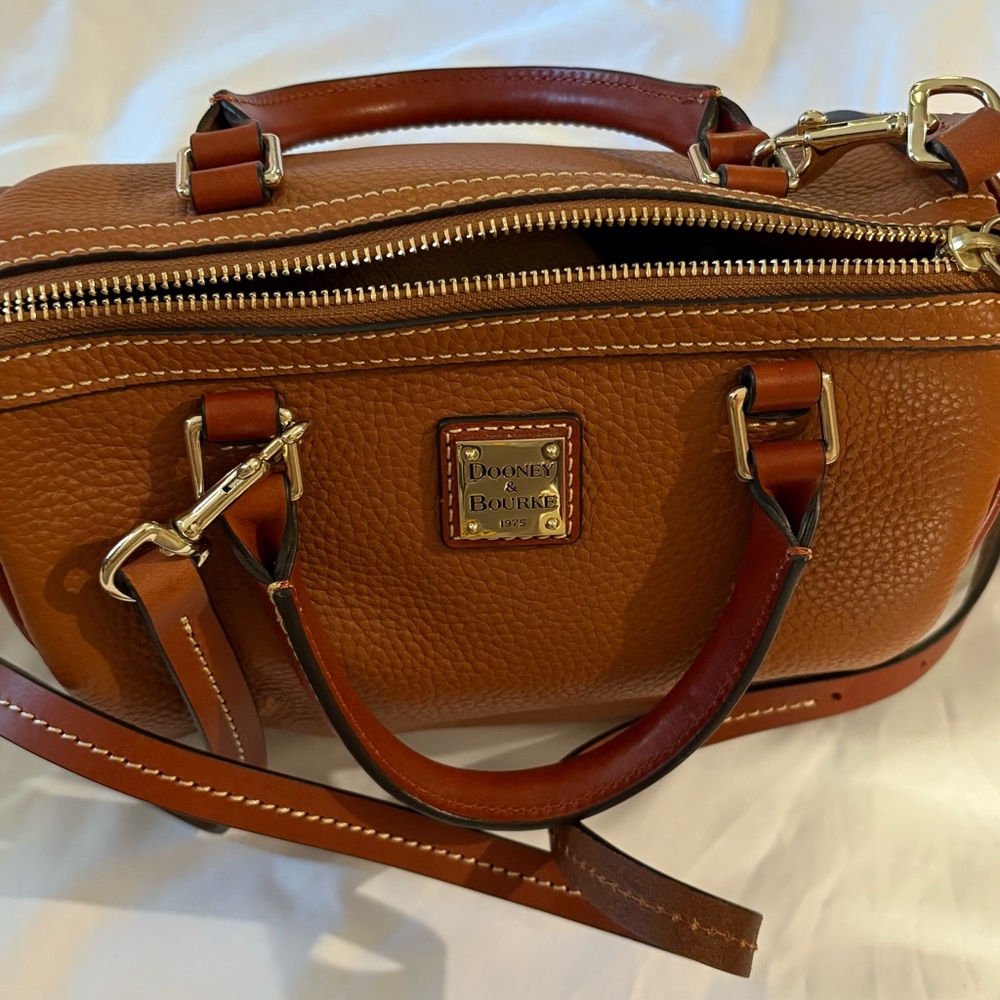 Dooney & Bourke Brown Leather Women's Bag - Picture 4 of 7